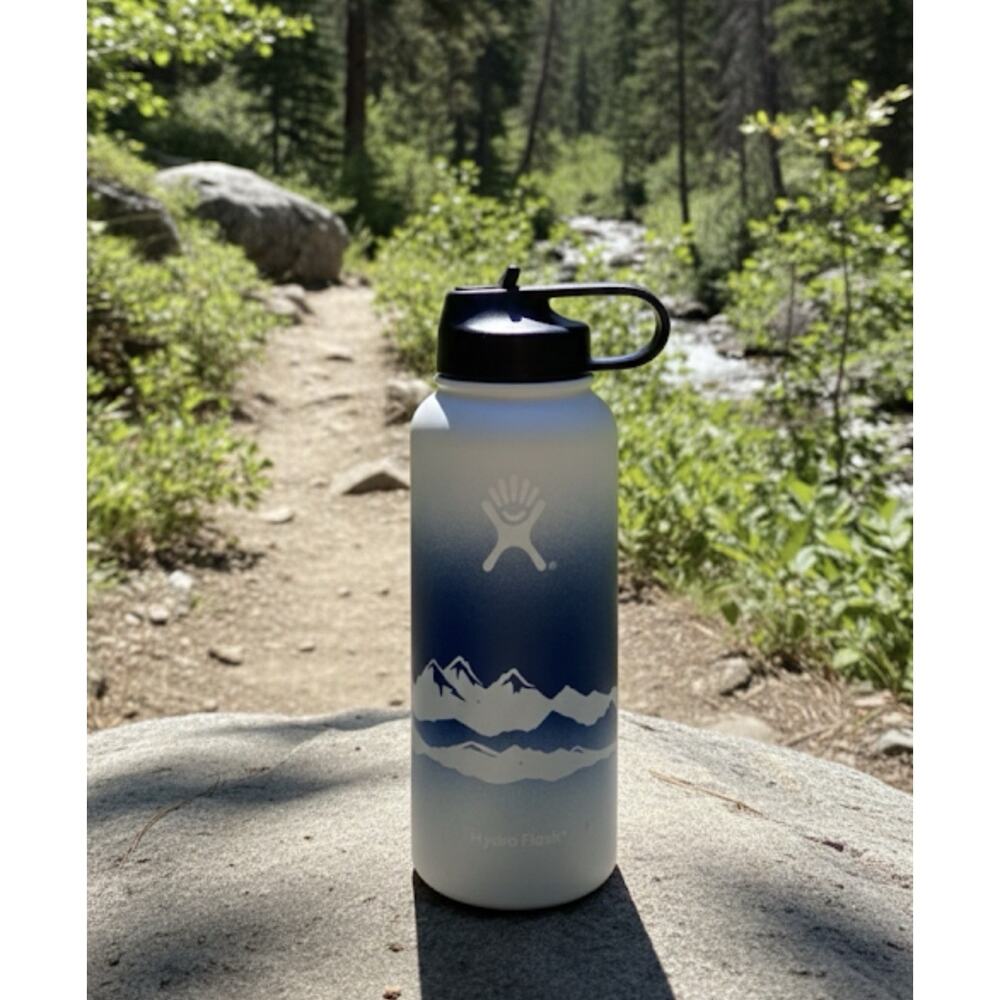 Hydro Flask 32 Oz Water Bottle With Straw Mountain Design,18/8 Stainless GUC